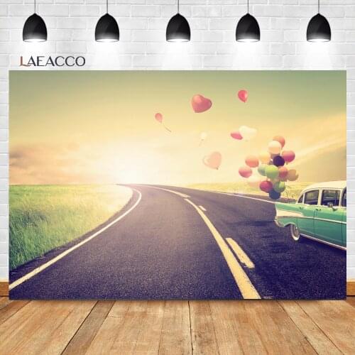 Laeacco Outdoor Outing Love Heart Balloon Car Background Couple Valentines Day Customized Poster Portrait Photographic Backdrop