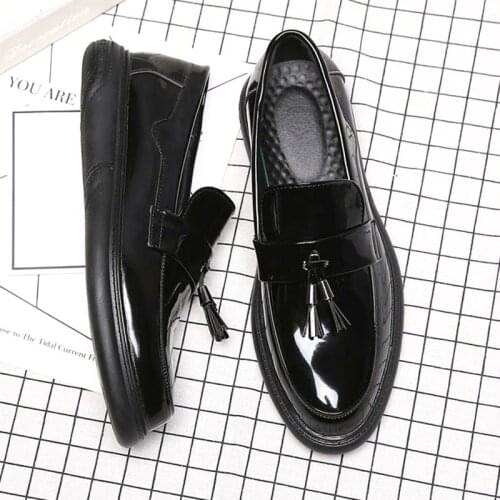 Big Size 38-44 Men Slip On Creepers British Style Tassel Patent Leather Platform Men Loafers Thick Sole Men Driving Flats