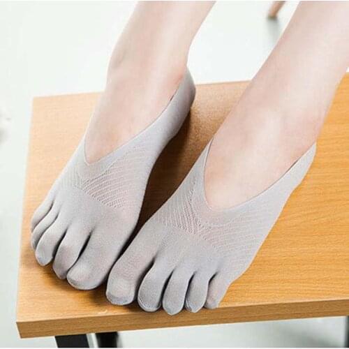 Women Five-finger Socks Female Ultrathin Solid Color Funny Toe Short Invisible Sokken With Silicone Anti-skid Breathable Sock