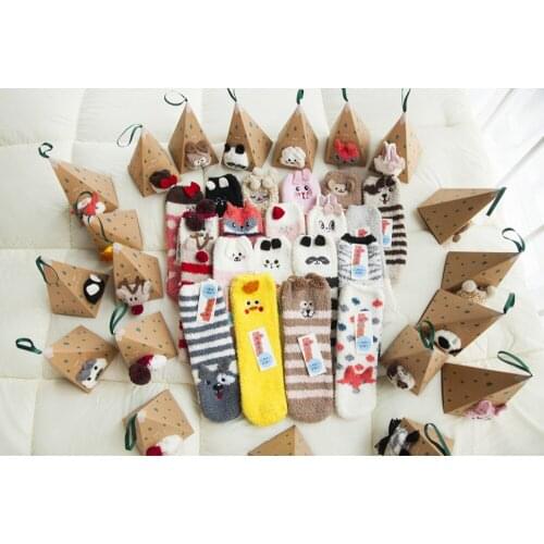 Cute Animal Design Deer Christmas socks Gift 3D Fluffy Coral Velvet Thick Warm Winter Sock For Women new Year gift Sox with Box