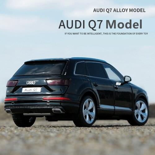1:32 AUDI Q7 SUV Alloy Car Diecasts & Toy Vehicles Toy Car Metal Collection Model Car High Simulation Model Toys For Kids Gift