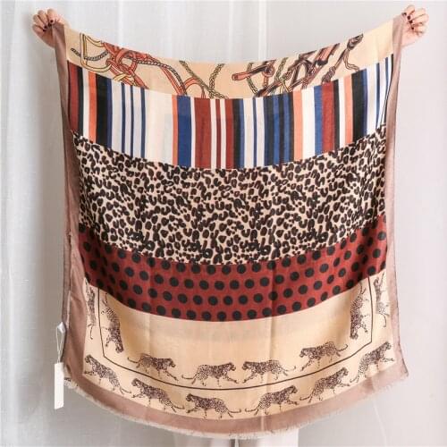 Autumn And Winter Womens Print Cotton Material Scarves Lady Fashion Sunscreen Silk Beach Shawl New Style Quality Cotton Carf