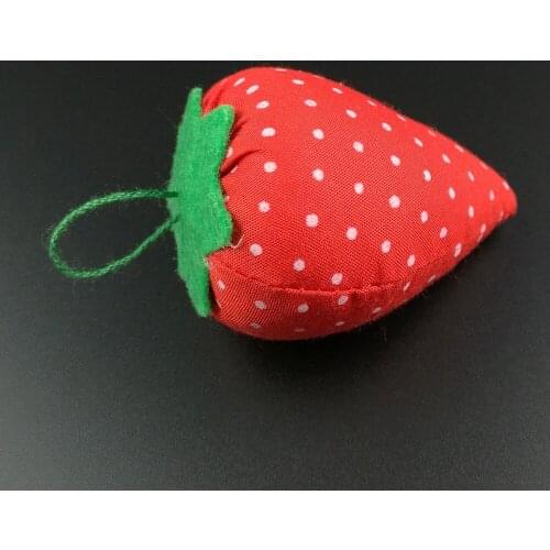 Sewing Tools Strawberry Pin Cushion Embroidery Needle Inserted Sewing Needles Holder Kit Craft Decor
