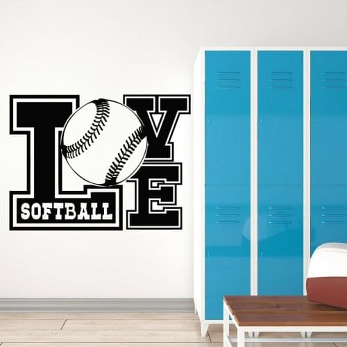 Love Softball Wall Decal Ball Word Sport Game Vinyl Wall Sticker Player Locker Room Training Room Decor Art Bedroom Mural S1118