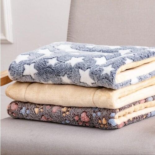 Pet Dog Bed Warm Sleeping Mattress Plush Thicken Cushion Beds For Cats Soft Cashmere Flannel Large Pet Bed For Dog Pets Supplies