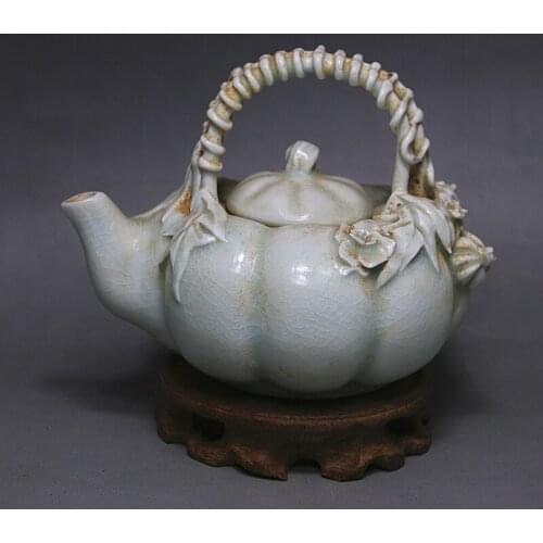 Antique SongDynasty porcelain pot,shadow green glaze Pumpkin bottle,Hand crafts,Decoration,collection & adornment