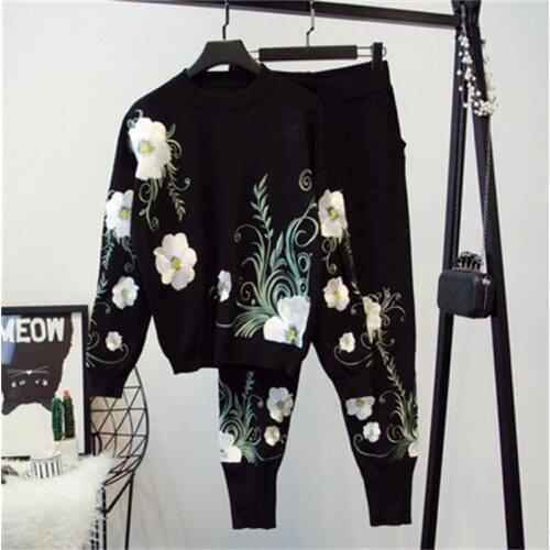 Fashion Wool suit spring / winter New high-quality Plus size embroidery Loose sweater + feet pants casual two-piece suit women