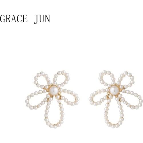 GRACE JUN New Flower Shape Rhinestone Peal Clip on Earrings Women Party Wedding Luxury Cute Cuff Earrings No Pierced Ear Clip