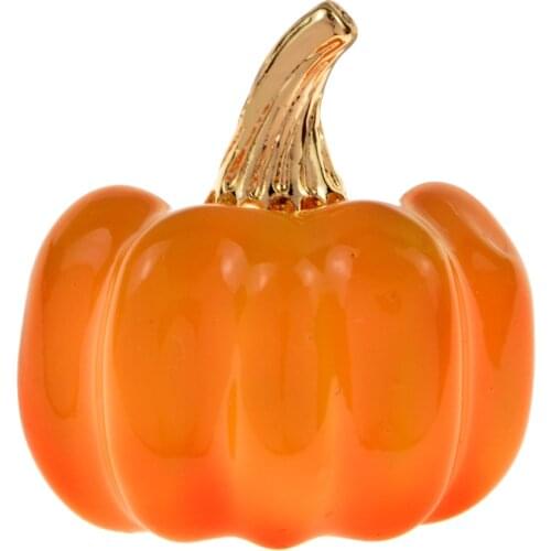 CINDY XIANG New Halloween Pumpkin Brooch For Women And Men Gold Metal Enamel Orange Pins Plant Vegetable Brooches Jewelry Gifts