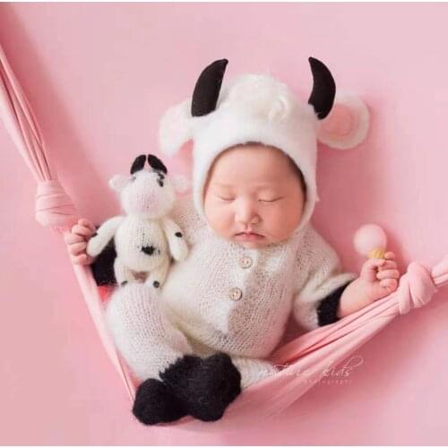 Newborn Cow hat Photography props knit Animal Cow Bonnet Toy Set Infant Bonnet Toy Photo Shoot