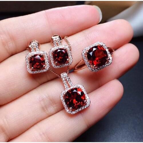 Uloveido Sets With Precious Stones