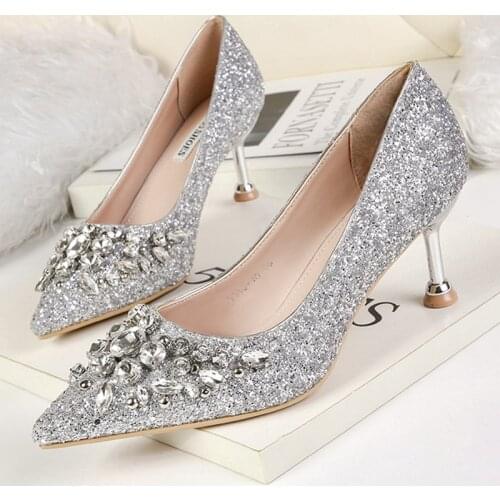 2020 New Kitten Heels Rhinestone Women Pumps Sequins High Heels Women Shoes Gold Silver Wedding Shoes Female Slingback Heels