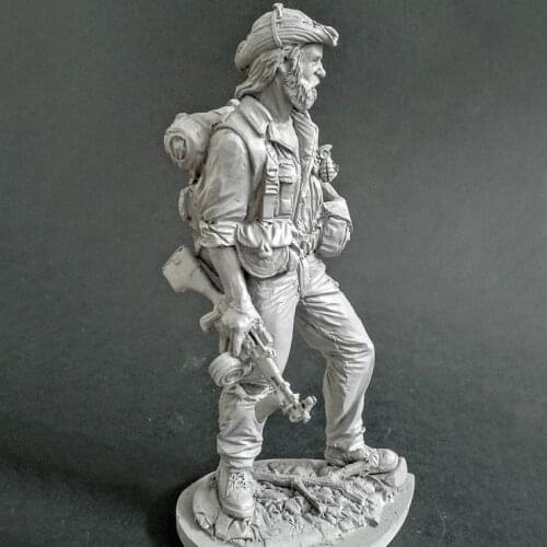 Resin Figure 1/16 ancient warrior man stand Model Unassambled Unpainted Figure Building Kit