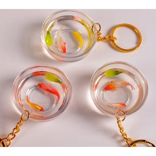 Creative Lucky Koi Keychain Funny Fish Tank Goldfish Bag Pendant Fashion Ornaments For Friends Tourist Memorial Jewelry Gifts
