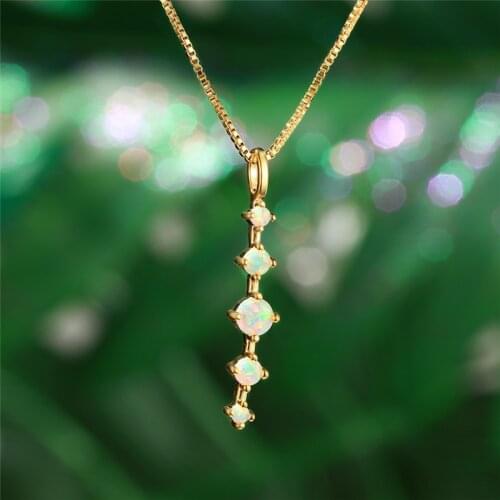 Luxury Female White Opal Stone Necklace Classic Gold Color Pendant Necklaces Vintage Bridal Round Wedding Necklaces For Women