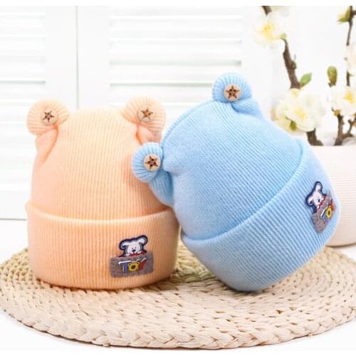 Newborn hat autumn and winter thick 0-3 months baby knitted hat soft men and women baby wool hat warm hat