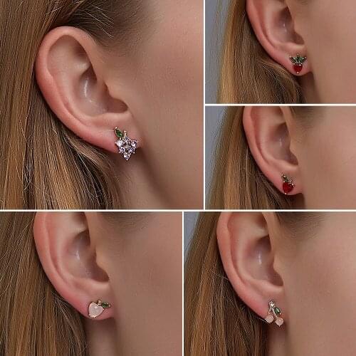 Gold Color Ear Cuffs Non-Piercing Ear Clips Fashion Cute Crystal Fruit Cherry Earrings for Women Fake Cartilage Earrings Jewelry