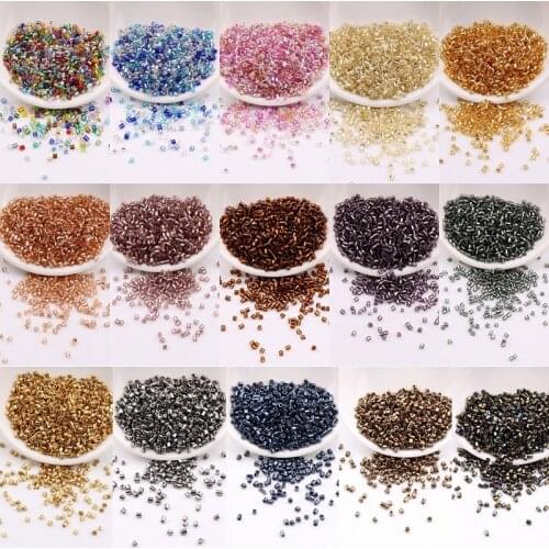 800Pcs/Lots 2x3mm Czech Silver-Lined Glass Seed Beads Bugles 39 Colors 12/0 Cut Bugle Tube For Wedding Dress Sewing Accessories