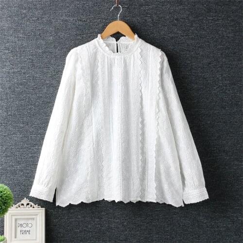 2020 Mori Girl Women Blouse Japan Style Fresh O-Neck Embroidery Lace Pullover Tops Cotton and linen Womens White Shirt