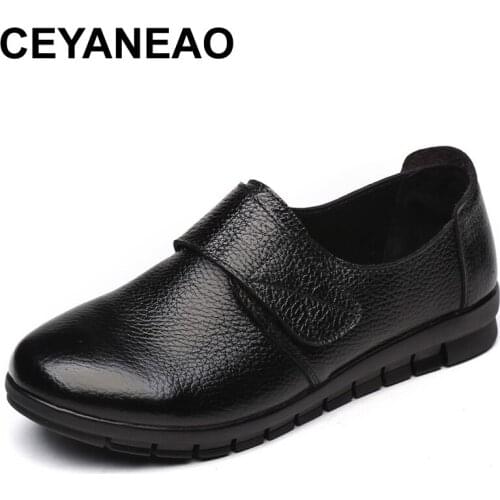 CEYANEAO Women Flat Shoes Lace Up Round Toe Genuine Leather Short Plush Winter Warm Casual Shoes Woman Flats Loafers Plus Size