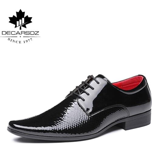 DECARSDZ 2021 Dress Shoes Men Spring Autumn Business Office Style High Quality Leather Fashion Men Formal Shoes Wedding Footwear