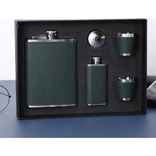 304 Stainless Steel Hip Flask Set Thickened Outdoor Portable Small Hip Flask Set Stainless Steel Hip Flask