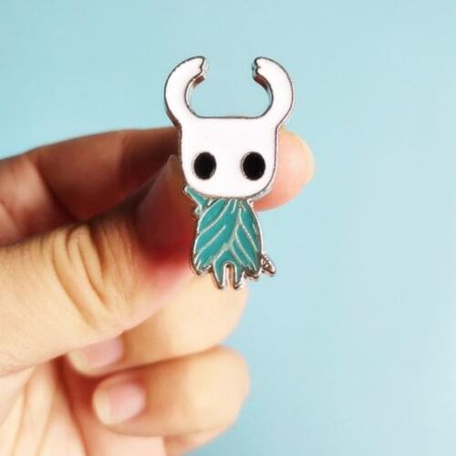 Hollow Knight Wanderer Protagonist Brooch Pin Badge Game Jewelry Brooches Enamel Pin Men Women Accessories Gift