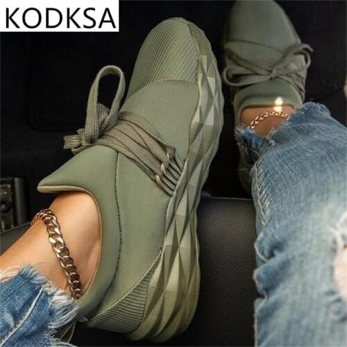 2021 Autumn Sneakers Women Casual Breathable Sport Shoes Lace Up Loafers Ladies White Sneakers Outdoor Walking Running Shoes New