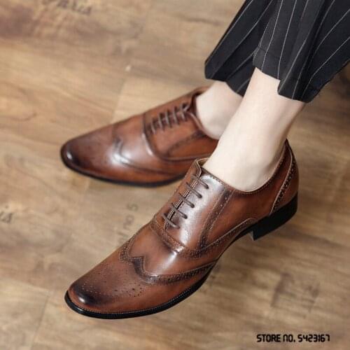 New Britain Retro Gentleman Dress Brogue Shoes For Men Pointed Oxford Loafers Coiffeur Wedding Footwear Sapato Social Masculino