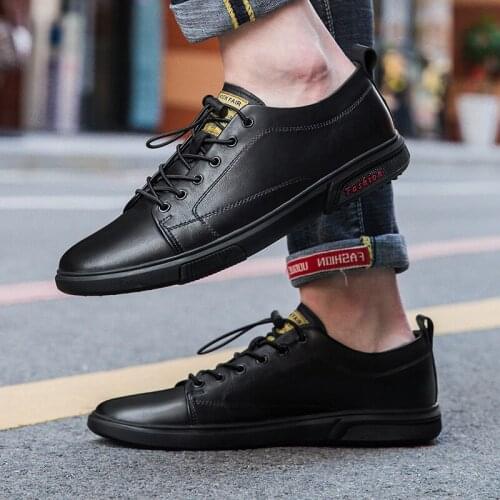 Mens trendy casual shoes all-match daily wear mens shoes comfortable and breathable outdoor mens shoes black and white