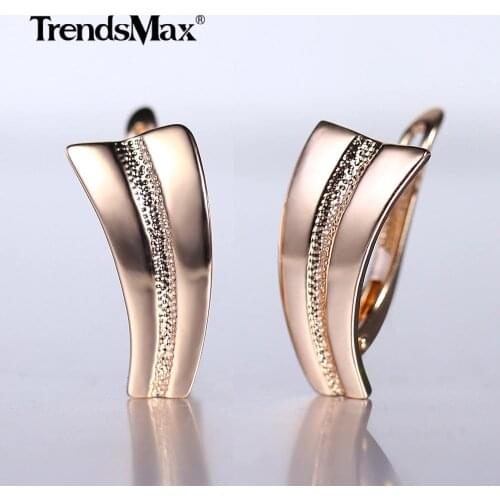 New Fan Shaped 585 Rose Gold Stud Earrings for Women Girls Simple Elegant Geometric Scrub Drop Earrings GE281