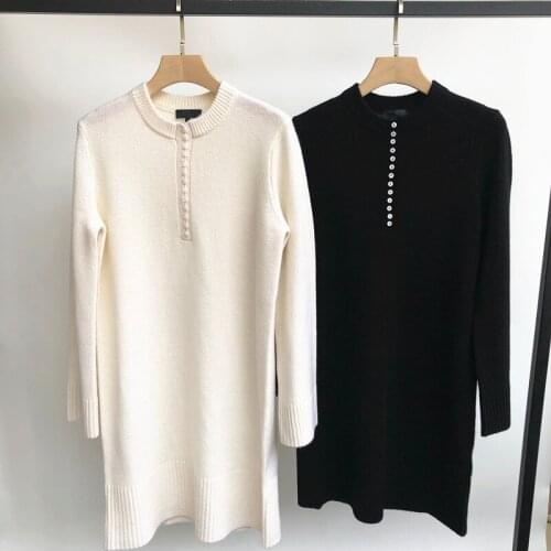 T family 21 early spring new dress womens round neck breasted long sleeve solid color loose straight tube cashmere knitting