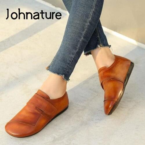 Johnature Flats Women Shoes 2020 New Autumn Genuine Leather Patchwork Hook & Loop Round Toe Shallow Casual Handmade Ladies Shoes