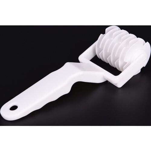 High Quality Pie Pizza Cookie Cutter Pastry Plastic Baking Tools Bakeware Embossing Dough Roller Lattice Cutter Craft Small Size