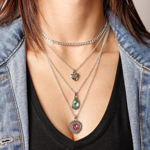 Vintage Multilayer Crystal Chain Necklaces for Women Red Green Beads Heart Necklaces Pendants Female Jewelry Accessories