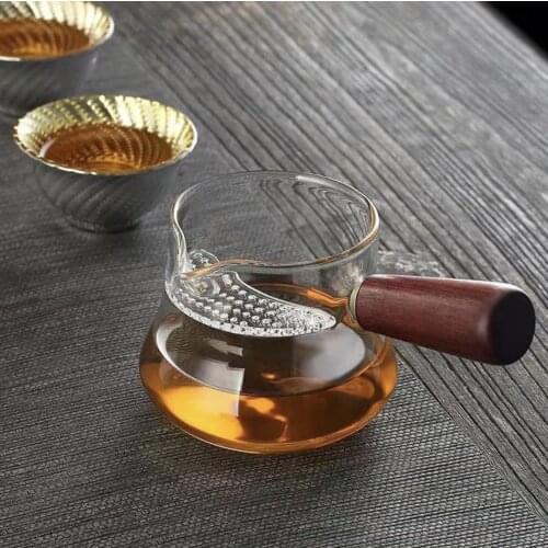 Japanese Style Heat Resistant Glass Tea Infuser Transparent Tea Pitcher Chahai with Side Handle Creative Coffee Jug Teapots
