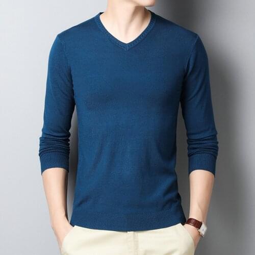 2021 New Mens Slim V-neck Sweater Spring Autumn Thin Pullover Knitted Sweaters Fashion Solid Color Casual Brand Male Clothes