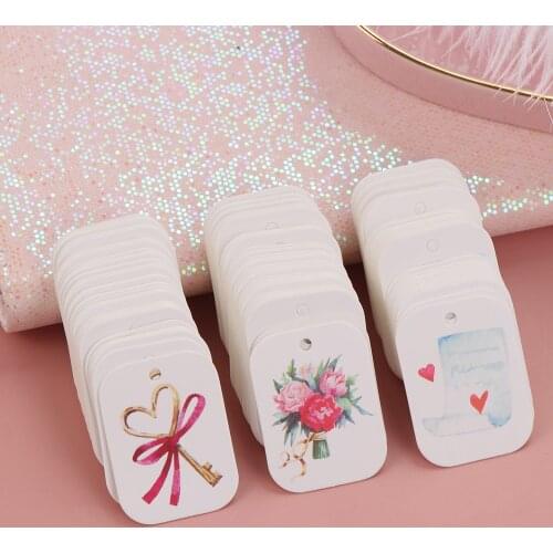 50Pcs Flower Valentines Day Label Kraft Paper Labels DIY Gift Wrapping Supplies Garment Hang Tags Party Decor Accessories