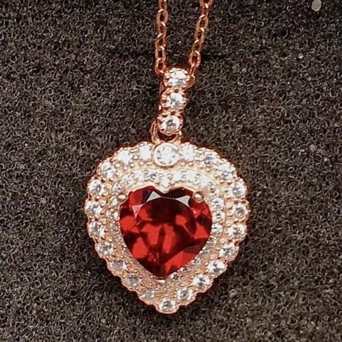 Natural real red garnet love heart necklace pendant Per jewelry 8*8mm 2.5ct gemstone 925 sterling silver Fine jewelry X216338