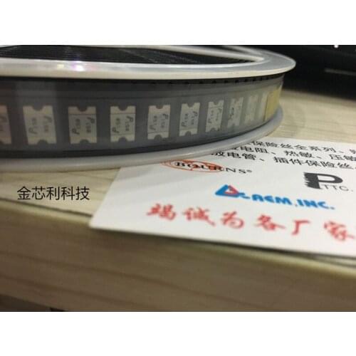 SMD self - recovery fuse 2920 1.5A 33V SMD2920P150TF silk screen P150