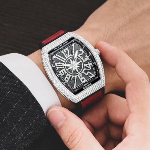 New Famous Luxury Top Brand Diamonds Mens Watches Classic Design Quartz Analog with Leather Strap Clock Gifts Relogio Masculino