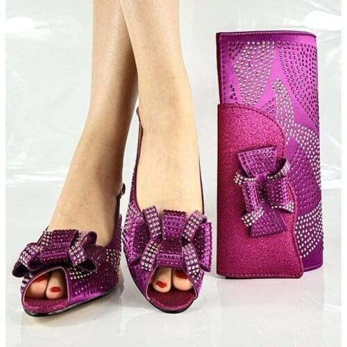 2021 Italian Design Hot Selling Nigerian Party Women Shoes and Bag Set With Speical Narrow Band and Cross-tied in Magenta Color