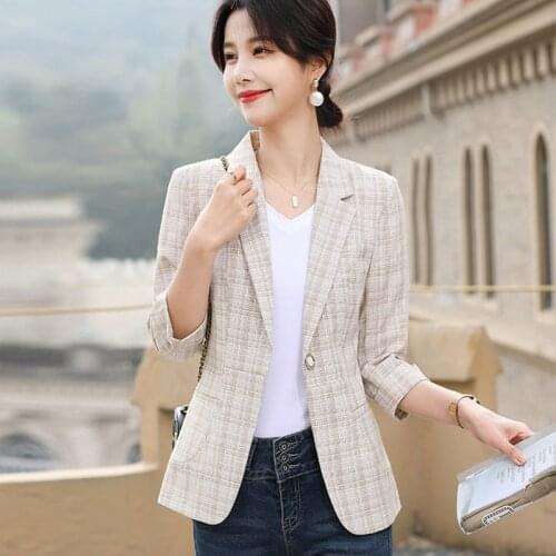 Korean Jacket Women 2021 Fashion Spring Slim Plaid Jackets Women Thin Plus Size Elegant Ladies Tops Outerwear Basic Female Coats