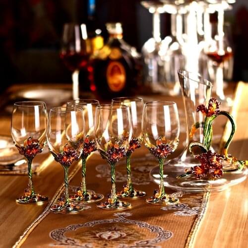 Creative Gifts Wine Glass Engraved Goblets Transparent Crystal European-style Wine Glass Champagne Retro Verre A Vin Drinkware E
