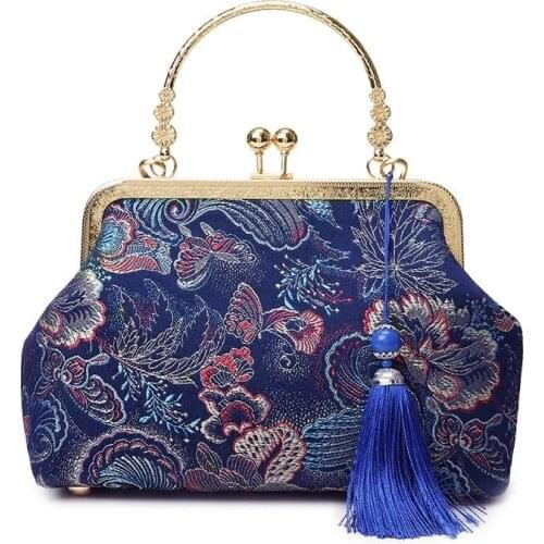 Vintage Palace Flowers Fringe Bag Small Shell Bags Chain Women Shoulder Crossbody Bag 2021 NEW Womens Handbags Purses