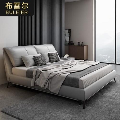 Italian minimalist leather bed modern simple leather bed Nordic master bedroom light luxury wedding bed double bed furniture