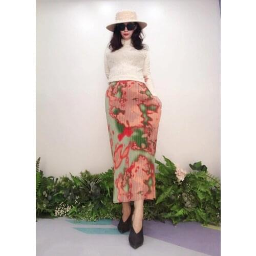 HOT SELLING Miyake fold Wide-brimmed twill pleated Weave Sumizome long skirt IN STOCK