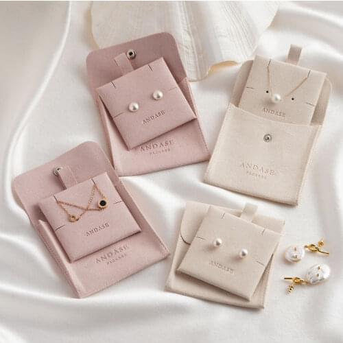 100pcs 200pcs 8x8cm Custom Logo Pouch Insert Pad Set Snap Button Bag Pink Microfiber Earring Necklace Ring Bag Jewelry Pouches