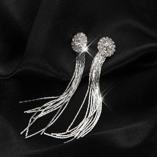 Crystal Punk 2020 Fashion Models Earrings Temperament Bride Crystal Fringe Womens Earrings Long Wholesale Sales