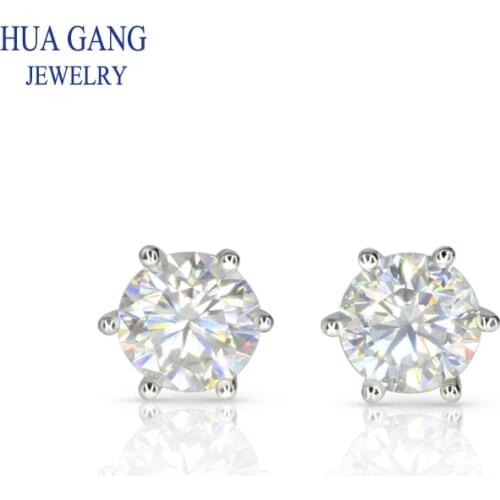 Moissanite Stud Earrings VVS1 Round Cut 0.5-1 Carat D Color For Women 925 Sterling Silver D color Solitaire Fine Jewelry